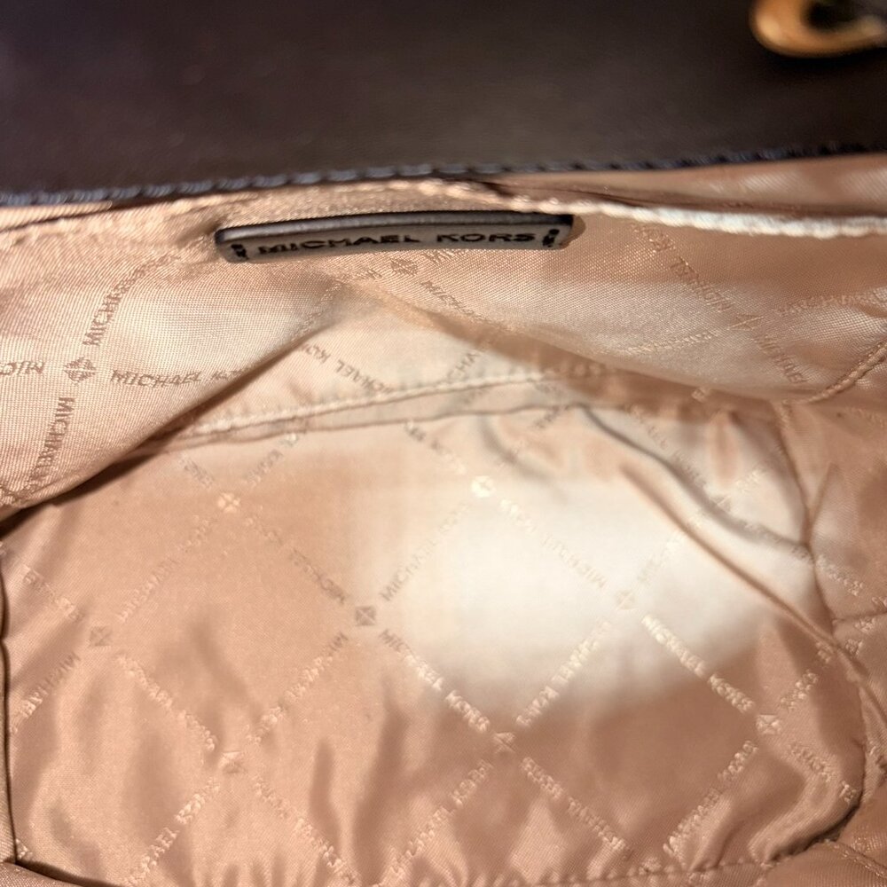 Michael Kors Faux Shearling Bucket Bag - Picture 8 of 10
